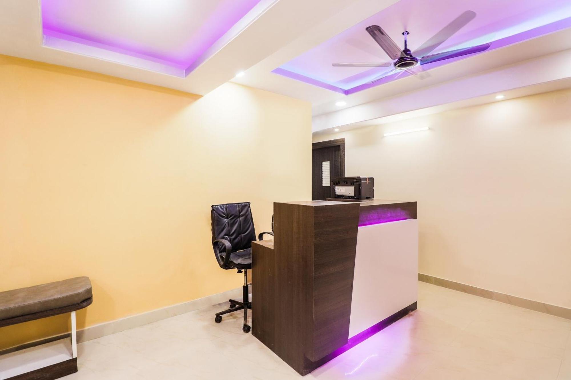 Hotel O Kuber Residency Near Birla Mandir Колката Екстериор снимка